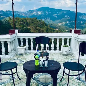 Tara Regency 2*, Shimla India